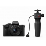 LUMIX DC-G100VEG-K, fényképezőgép DMW-SHGR1 markolat állvánnyal, Nokia OZO audio hanggal, 20,3 Mpixel, LUMIX G VARIO 12-32 optikával