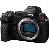 LUMIX DC-S5E-K  FULL Frame, 4K  váz, + ajándék 50mm F1.8 objektív 
