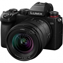 LUMIX DC-S5KE-K  FULL Frame, 4K váz és S-R2060 optika 