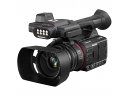 Panasonic AG-AC30 Full HD videokamera - 2x XLR, 3 optikagyűrű, 20x zoom, beépített LED lámpa  