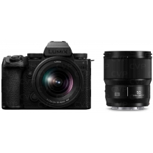 LUMIX DC-S5M2XWE FullFrame 4K fényképezőgép váz + R2060 + S50 optikák