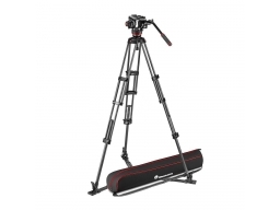 Manfrotto  504X fluid videó fej karbon ikerlábas állvánnyal, padlóterpesszel, 6,5 kg terhelésig