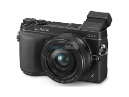 LUMIX Cserélhető optikás digitális fényképező - fekete