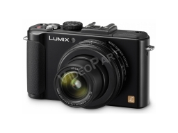 LEICA SUMMILUX optikás prémium kompakt digitális fényképezõgép