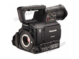 PANASONIC 4/3" cserélhető optikás AVCHD kamera