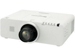 3LCD projektor, 6000 lumen fényerõ, 5000:1 kontraszt arány, motoros lencse shift, zoom és fókusz